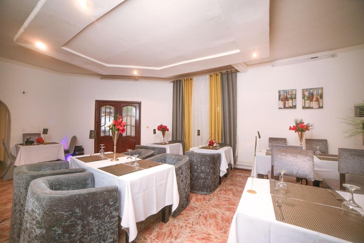 Les Résidences de la Providence - Appart Hotel Yaoundé Exterior foto