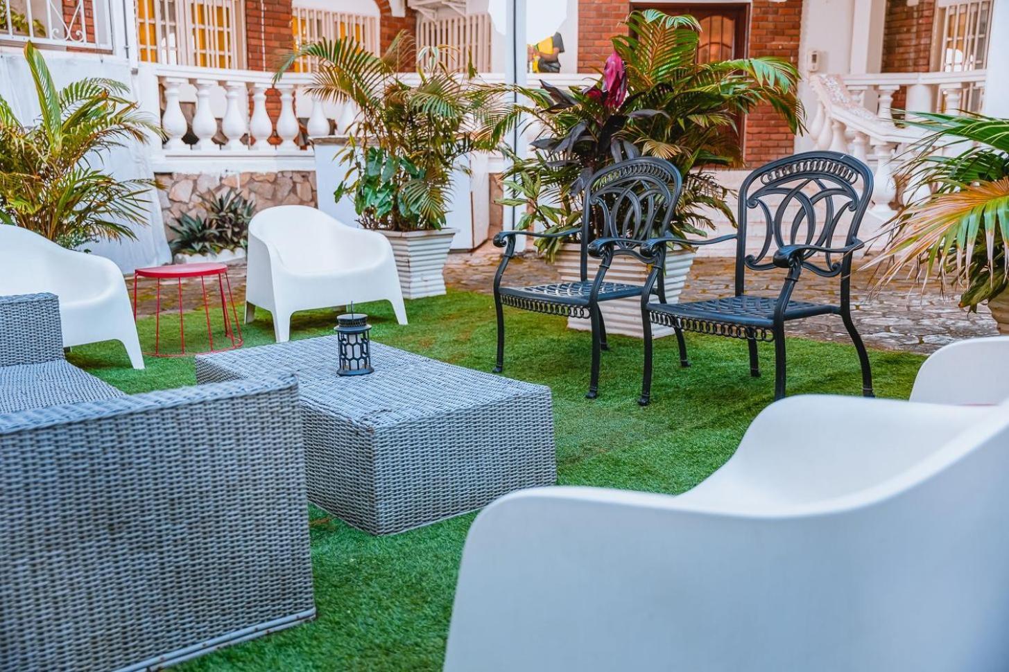 Les Résidences de la Providence - Appart Hotel Yaoundé Exterior foto